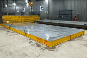 Stainless steel composite plate formwork